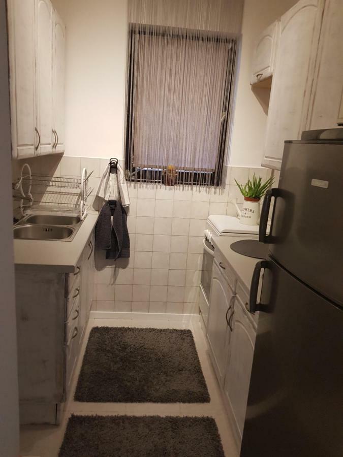 Downtown'S Pearl Leilighet Pécs Eksteriør bilde